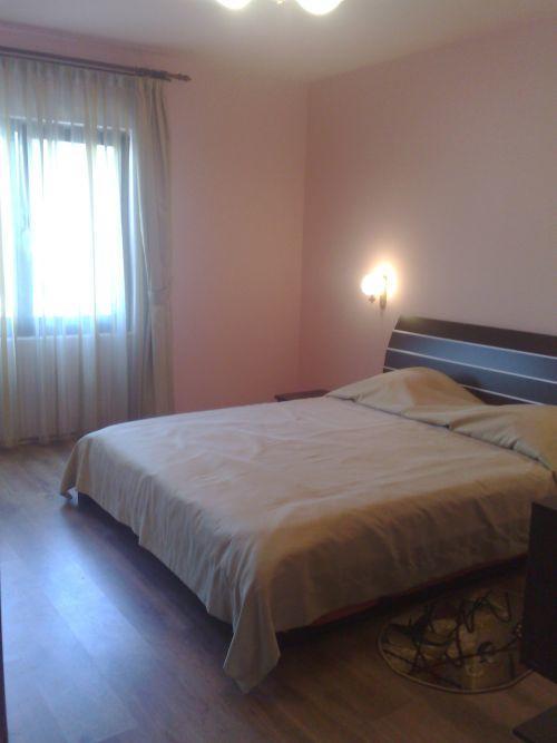 Colt De Rai Hotel Covasna Ngoại thất bức ảnh